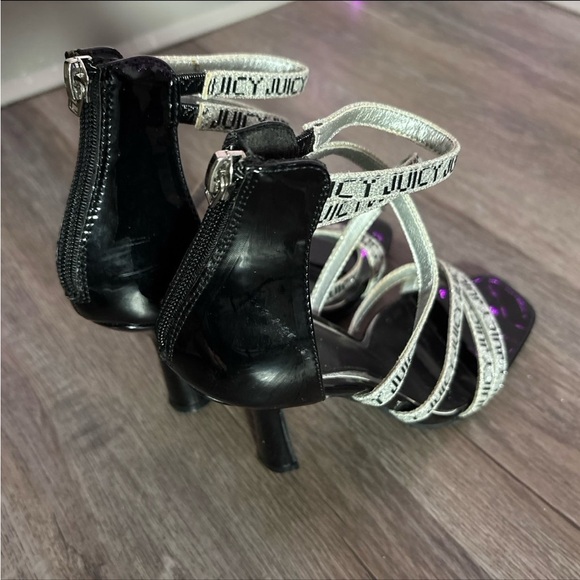Juicy Couture Black and Silver Strappy Heels - Picture 4 of 4